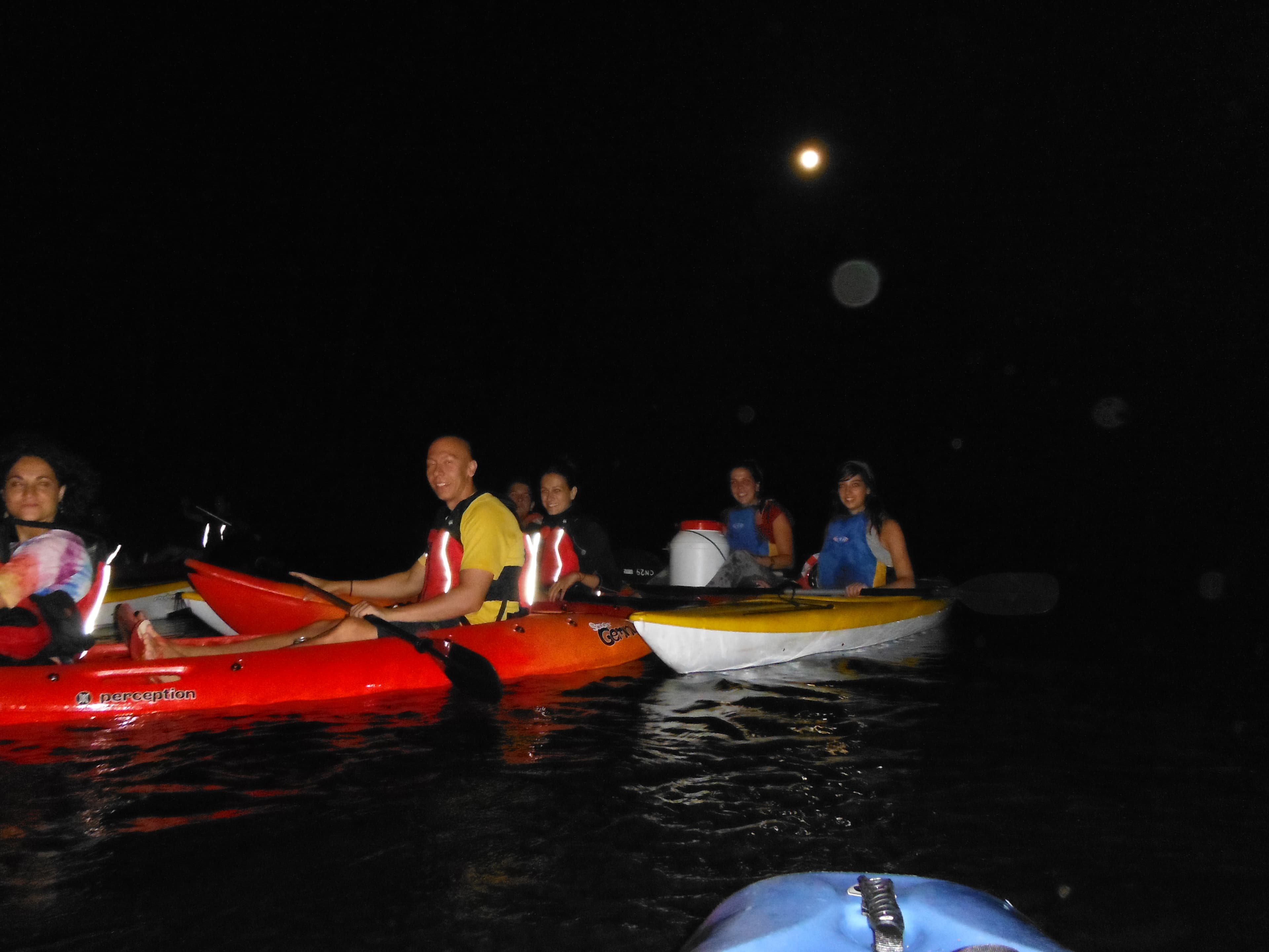 DESCENSO KAYAK 2º VADO AL ATERDECER + CENA